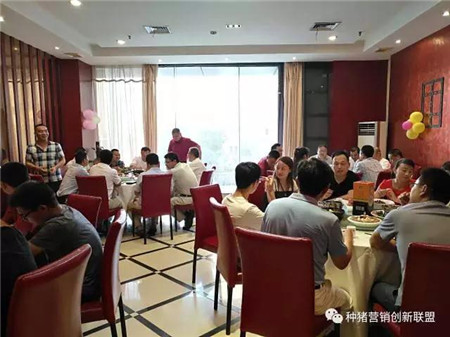 参观考察纪实｜精英荟萃聚江城 共话行业新发展