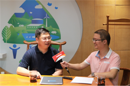 中国饲料行业信息网记者宋涛一行来访播恩，探寻播恩的匠心精神 ！