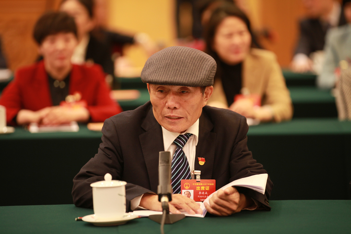 在河南代表团，习近平详谈这项“具有特殊重要性”的工作