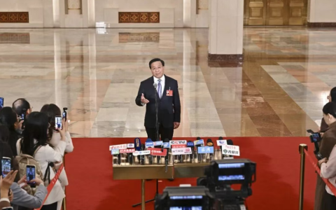 3月9日，农业农村部部长韩俊在十四届全国人大四次会议第二场“部长通道”，接受集中采访。