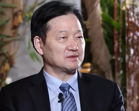 今年的"两会",秦英林提议把龙头企业的力量发挥出来,把行业转型升级做